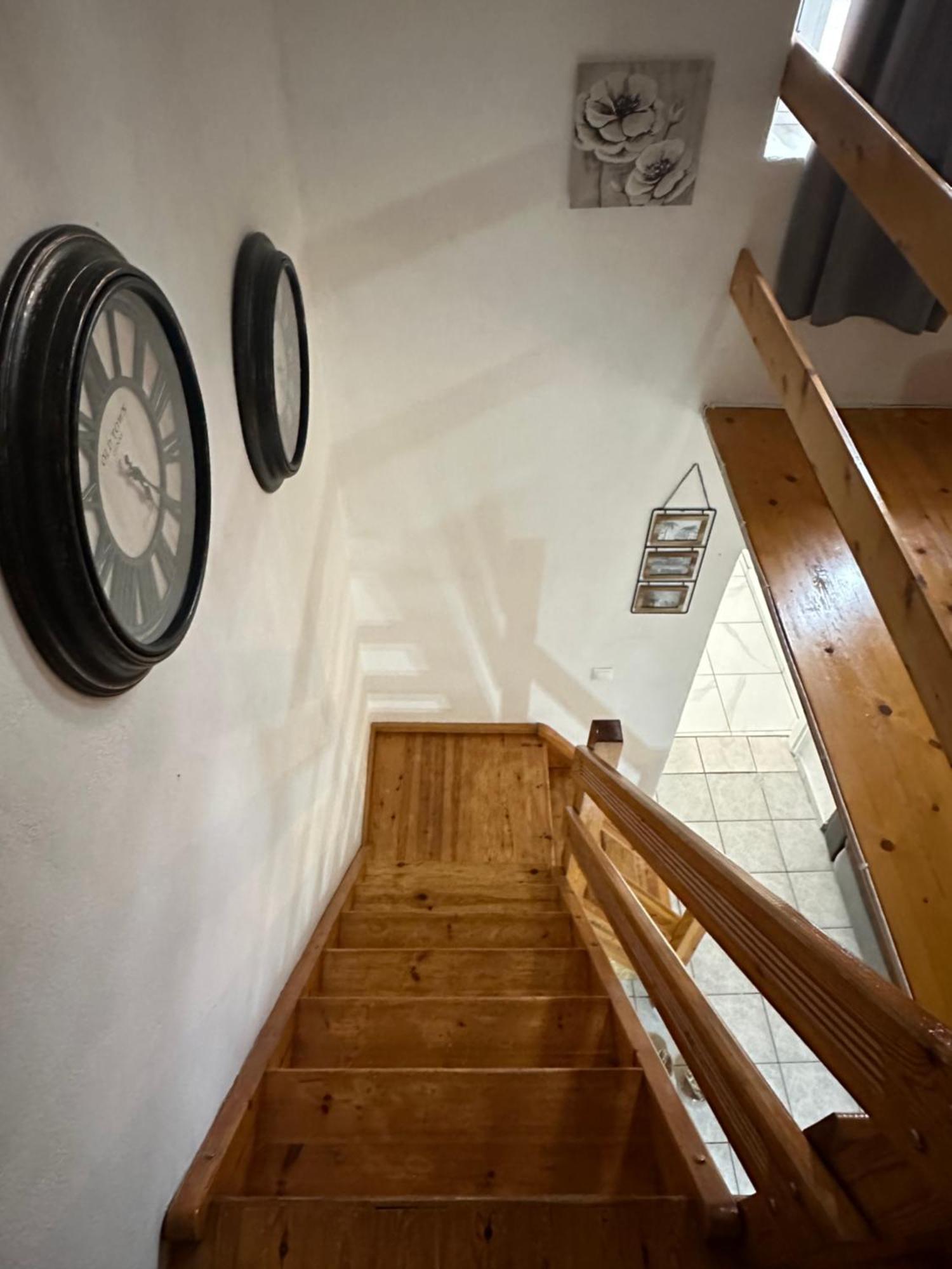 Maria' S Apartment Лаврион Экстерьер фото